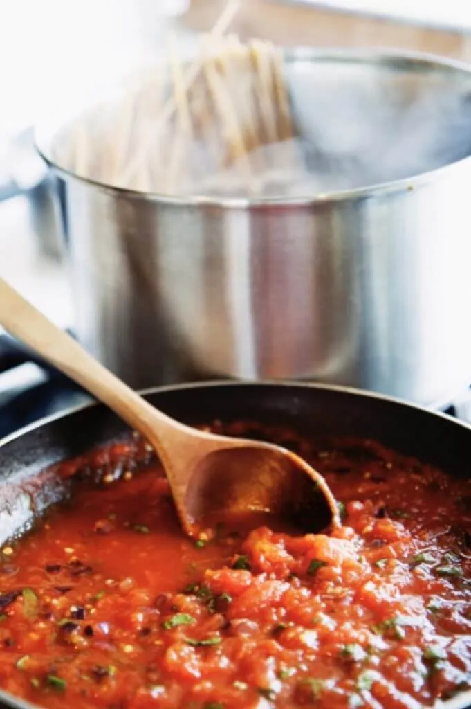 panzani_conseil_pâtes et sauce tomate cuillière